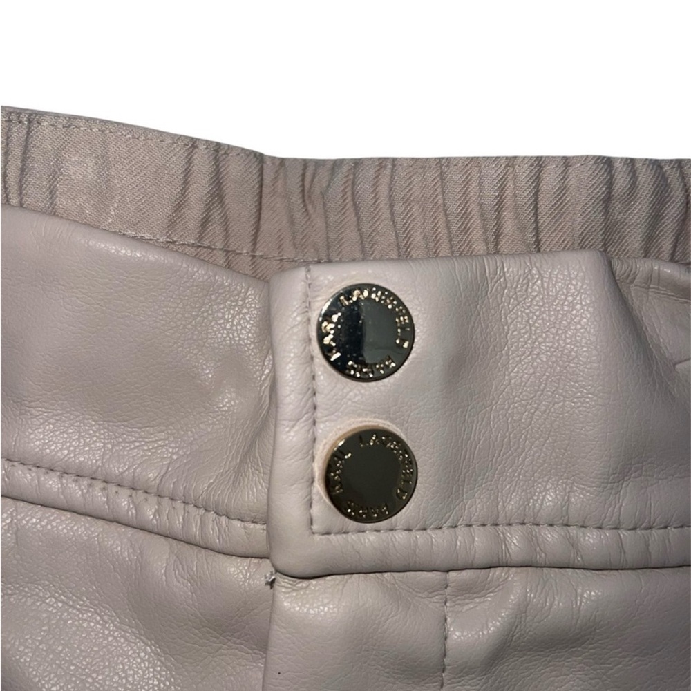 Karl Lagerfield faux leather pleated fabric lined high waisted shorts size 8 - Picture 6 of 6
